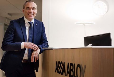 ”Vår förvärvspipeline är fortsatt stark, med mer än 900 företag på vår lista över potentiella förvärvskandidater”, skriver Assa Abloys vd Nico Delvaux i rapporten. ”Vår förvärvspipeline är fortsatt stark, med mer än 900 företag på vår lista över potentiella förvärvskandidater”, skriver Assa Abloys vd Nico Delvaux i rapporten.