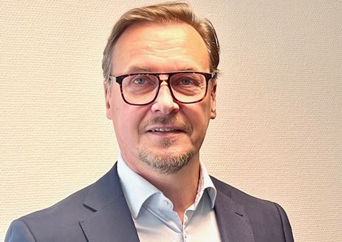 Dan Wikström Lilliebjelke betonar att Nordic Safety inte ska integreras med Hedengrens svenska verksamhet. Förvärvet ska främst ses som ett led i Hedengrens satsning på passerkontroll för samhällskritisk verksamhet. Dan Wikström Lilliebjelke betonar att Nordic Safety inte ska integreras med Hedengrens svenska verksamhet. Förvärvet ska främst ses som ett led i Hedengrens satsning på passerkontroll för samhällskritisk verksamhet.